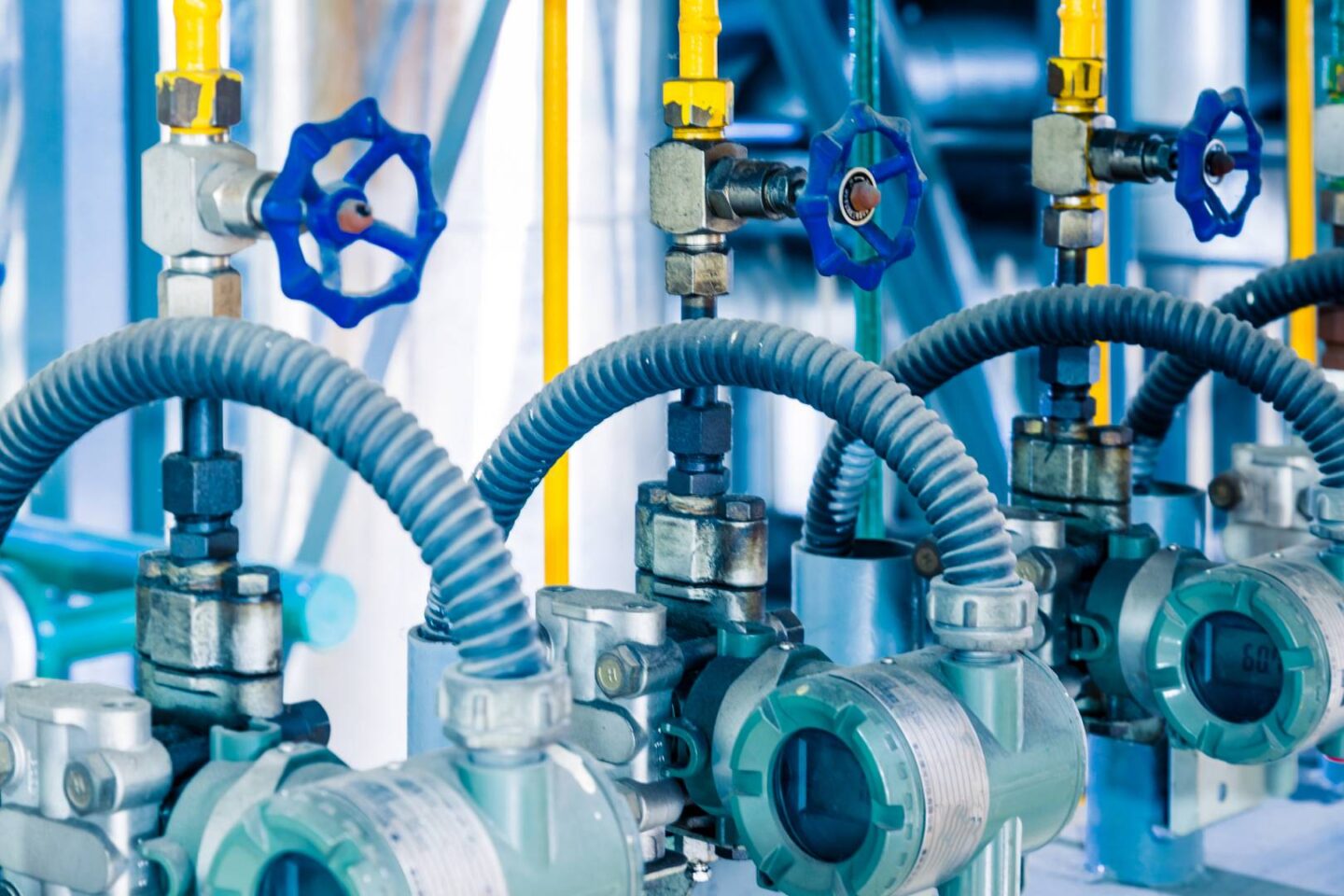 Pompy hydrauliczne w różnych branżach – gdzie znajdują największe zastosowanie?